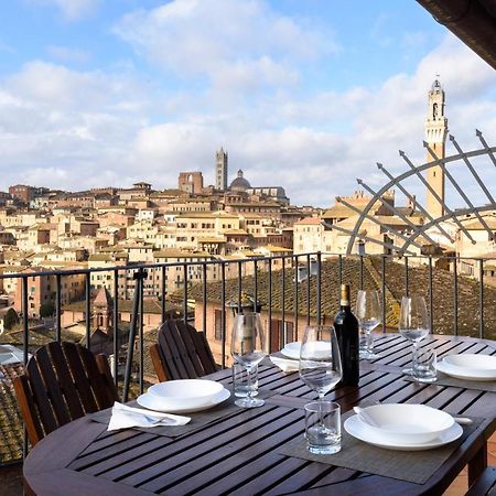 Appartamento Panoramico San Martino 12 Сиена Екстериор снимка