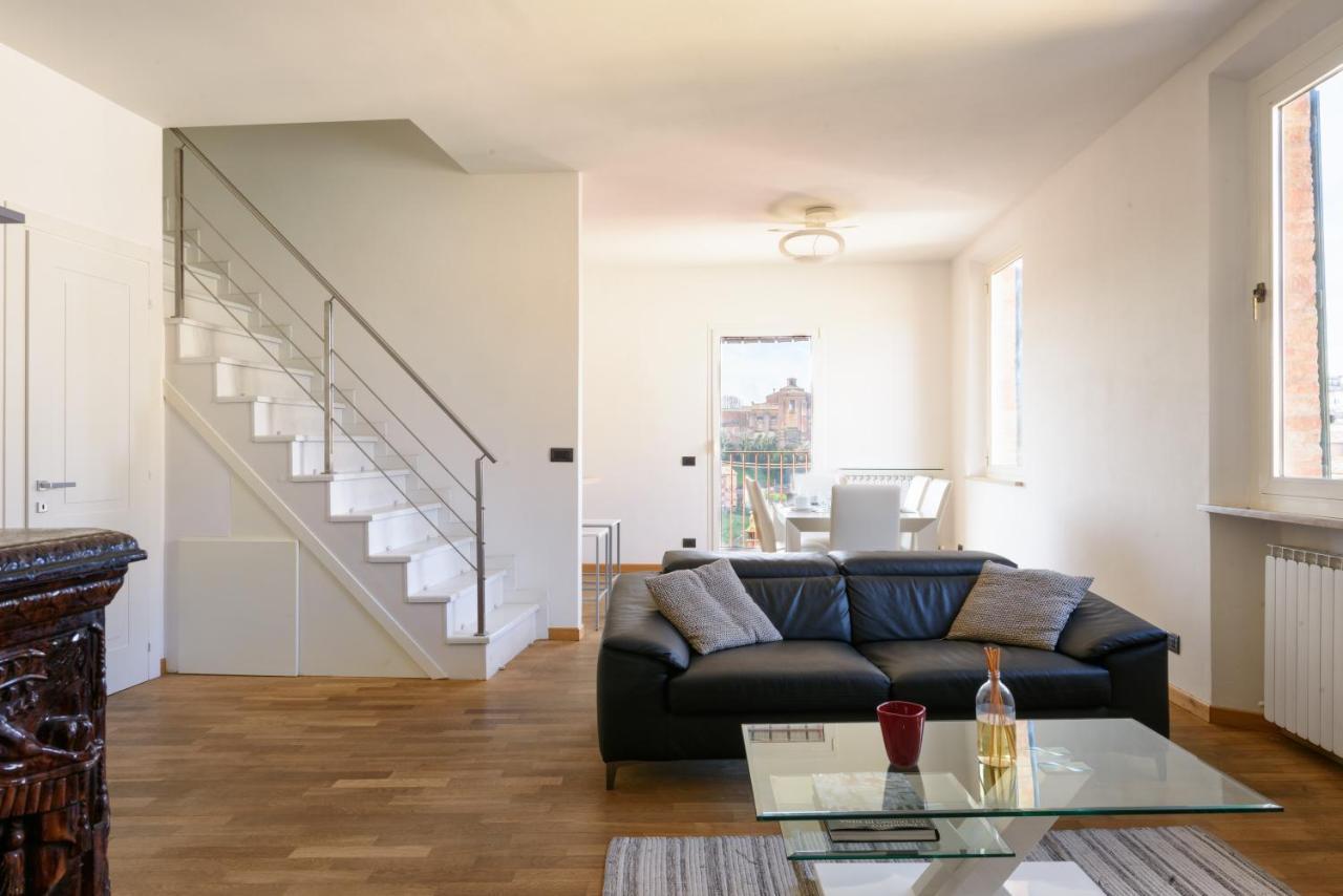 Appartamento Panoramico San Martino 12 Сиена Екстериор снимка