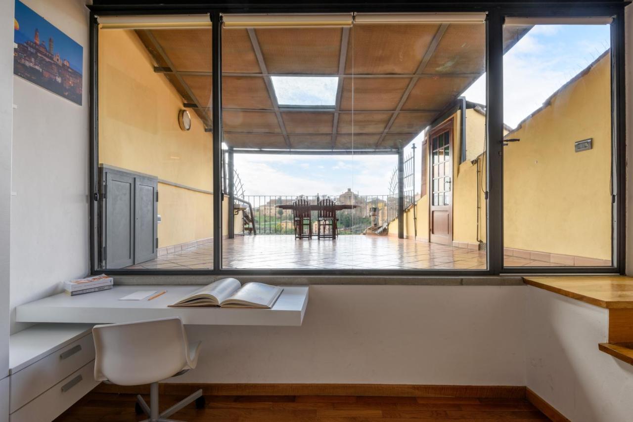 Appartamento Panoramico San Martino 12 Сиена Екстериор снимка