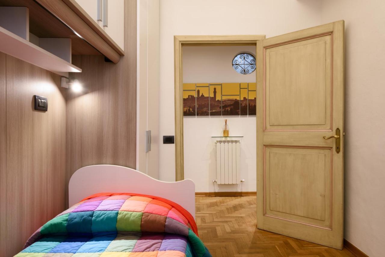 Appartamento Panoramico San Martino 12 Сиена Екстериор снимка