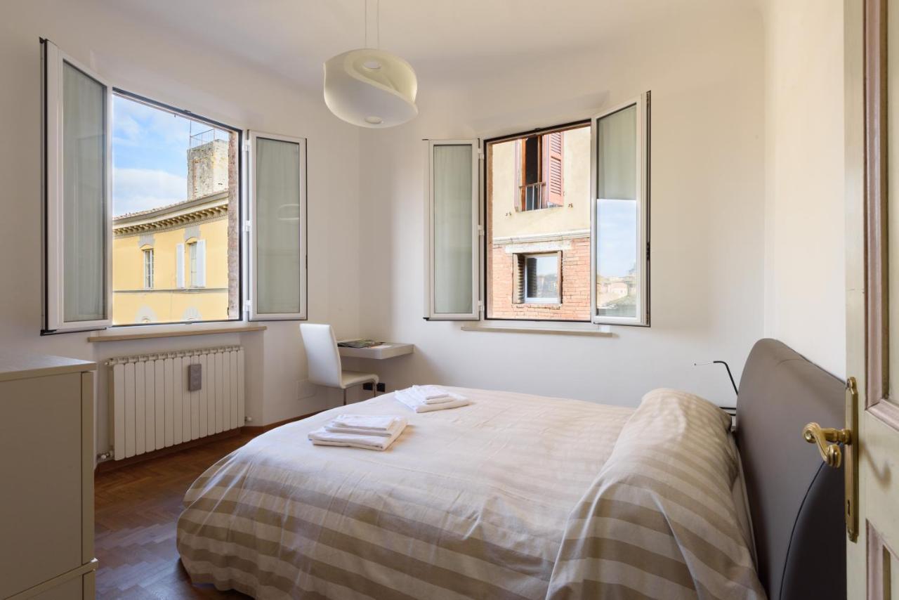Appartamento Panoramico San Martino 12 Сиена Екстериор снимка