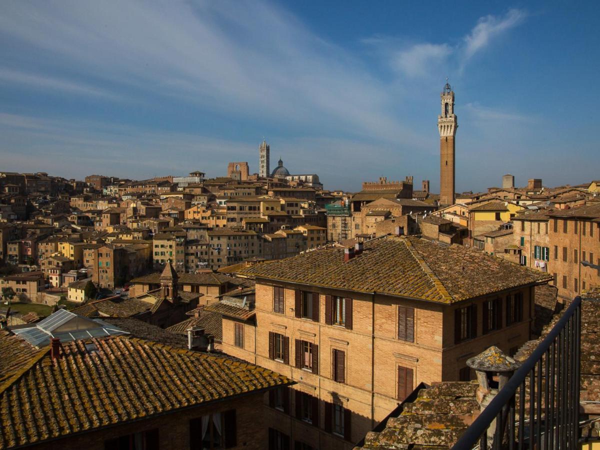 Appartamento Panoramico San Martino 12 Сиена Екстериор снимка