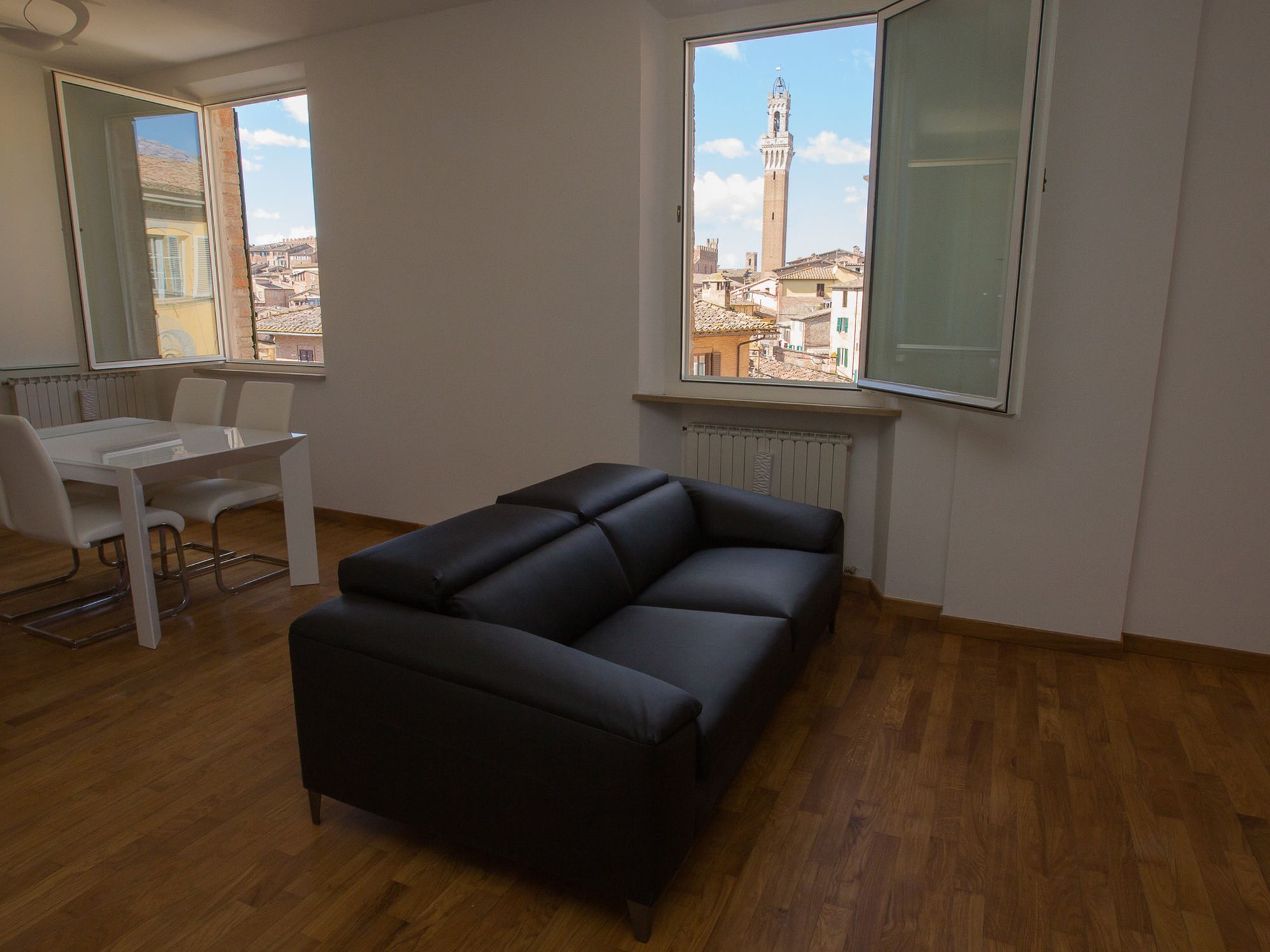 Appartamento Panoramico San Martino 12 Сиена Екстериор снимка